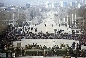 Émeutes à Douchanbé, en 1990 avant que la guerre ne commence.