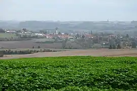 Vue sur Auxi-le-Château.