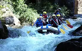 Rafting.