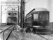 Le tramway sur le pont Victoria