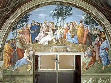 Image à fresque dans un décor antique sous un arc avec au centre jusqu'à mi hauteur, une porte, au-dessus, au sommet du mont sacré, Apollon joue de la Lira et les Muses sont entourés de poètes de l'Antiquité et de l'époque de Raphaël.