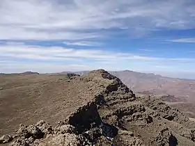 Vue du Bwahit, en arrière-plan, depuis le Ras Dashan.