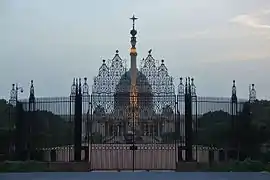 Rashtrapati Bhavan à l'extrémité ouest du Rajpath.