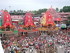 Les 3 chariots du temple de Jagannath à Puri