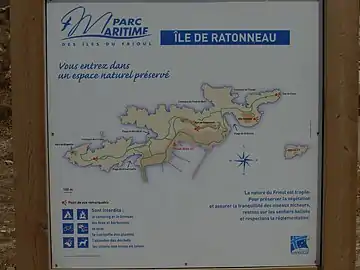 Panneau d'affichage de l'île de Ratonneau.