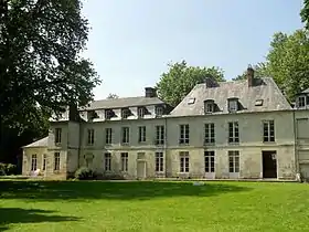 Château de Ravenel.
