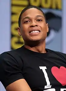 Ray Fisher dans le rôle de Cyborg