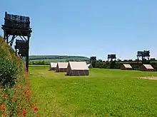 Campement romain entre les deux lignes de défense au MuséoParc Alésia