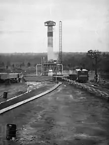 Photographie d'un tir statique d'un missile Redstone.