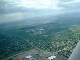 Vue aérienne de l'Aéroport international de Régina en 2004.