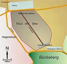 Croquis en couleurs situant la place des fêtes, le chemin du Führer, les parkings et les tribunes.