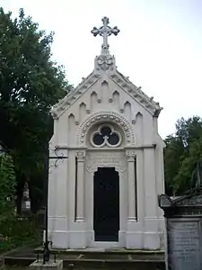 Monument des familles Clicquot-Ponsardin et de Chevigné.