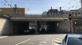 Reims Pont-rail sur la rue de Courcelle