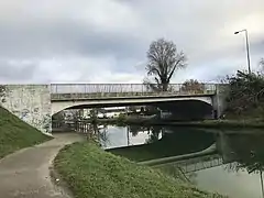 Nouveau pont-route de la Neuvillette sur l'Avenue Nationale.