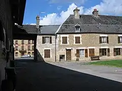 Relais de poste à chevaux de Launois-sur-Vence