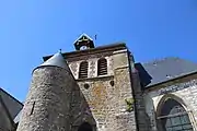 La partie supérieure de l'église a été reconstruite en 1886 avec l'ajout d'une horloge.