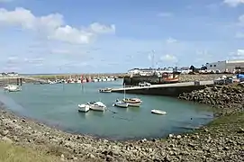 La cale raide du port de pêche.