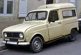 Renault 4 F4.