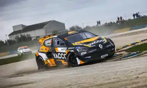 Renault Clio IV Supercar de Fabien Chanoine en 2019.