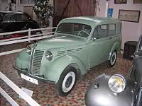 Renault dauphinoise 1957