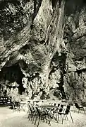 Le restaurant de la grotte vers 1960.