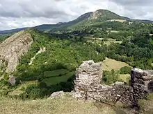 Vue du suc de Perillade et du suc de Chaumont depuis le suc d'Artias.