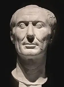 Buste de Jules César (50-40 av. J.C.) trouvé à Tusculum (Musée archéologique de Turin)