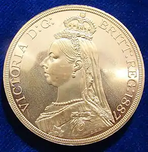 Pièce de 1 couronne (5 shillings), Jubilee Head par Joseph Boehm (1887).