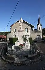 Statue de Jeanne d'Arc (monument aux morts)