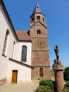 Église paroissiale Saint-Cyriaque.