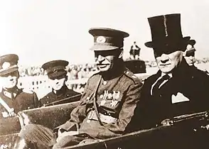 Reza Chah et Mustafa Kemal.