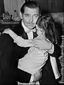 Clark Gable (Rhett Butler) et Cammie King (Bonnie Blue).