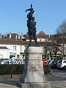 Monument aux gardes mobiles de la Dordogne à Ribérac.