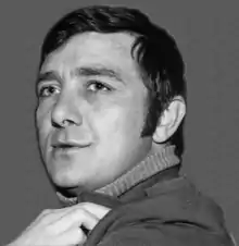 Description de l'image Richard Dawson Hogan Hero headshot 1968.png.