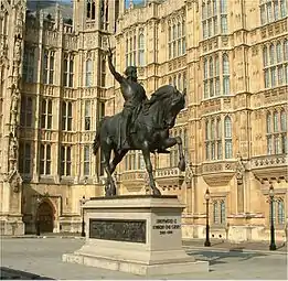 Richard Cœur de Lion (1860), devant le Palais de Westminster à Londres.