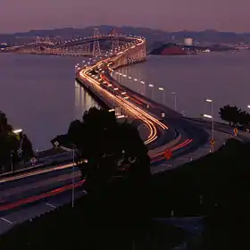 Image illustrative de l’article Richmond-San Rafael Bridge