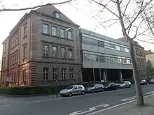 Description de l'image Riemenschneider Gymnasium Würzburg 03.JPG.