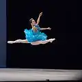 Grand jetéRiho Otsu, Gamzatti dans La Bayadère