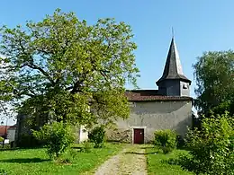 L'église Saint-Pierre-ès-Liens.