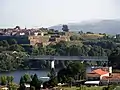 Le fleuve et la ville portugaise de Valença