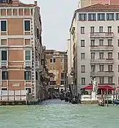 Embouchure du rio dans le Grand Canal