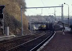 Train de voyageurs venant de Marloie (1995).