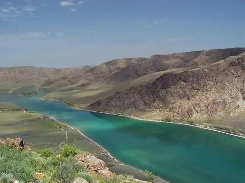 La rivière Ili en Dzoungarie