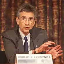 Description de l'image Robert Lefkowitz 2 2012.jpg.