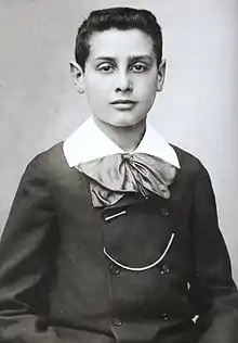 Son frère Robert, vers 1887.