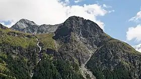 Vue du roc de la Vache depuis le Belvédère, à Zinal.