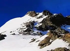 Vue du sommet depuis sa face est à Orelle.