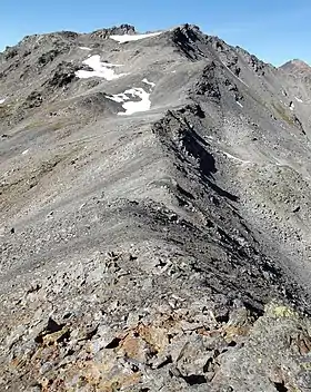 La crête méridionale et le col des Muandes.