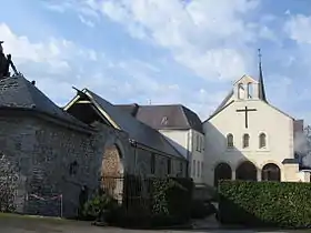 2011 : l'entrée de l'abbatiale au sein de l'abbaye de Rochefort.