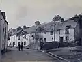 Rochefort-en-Terre au début du XXe siècle : une rue.